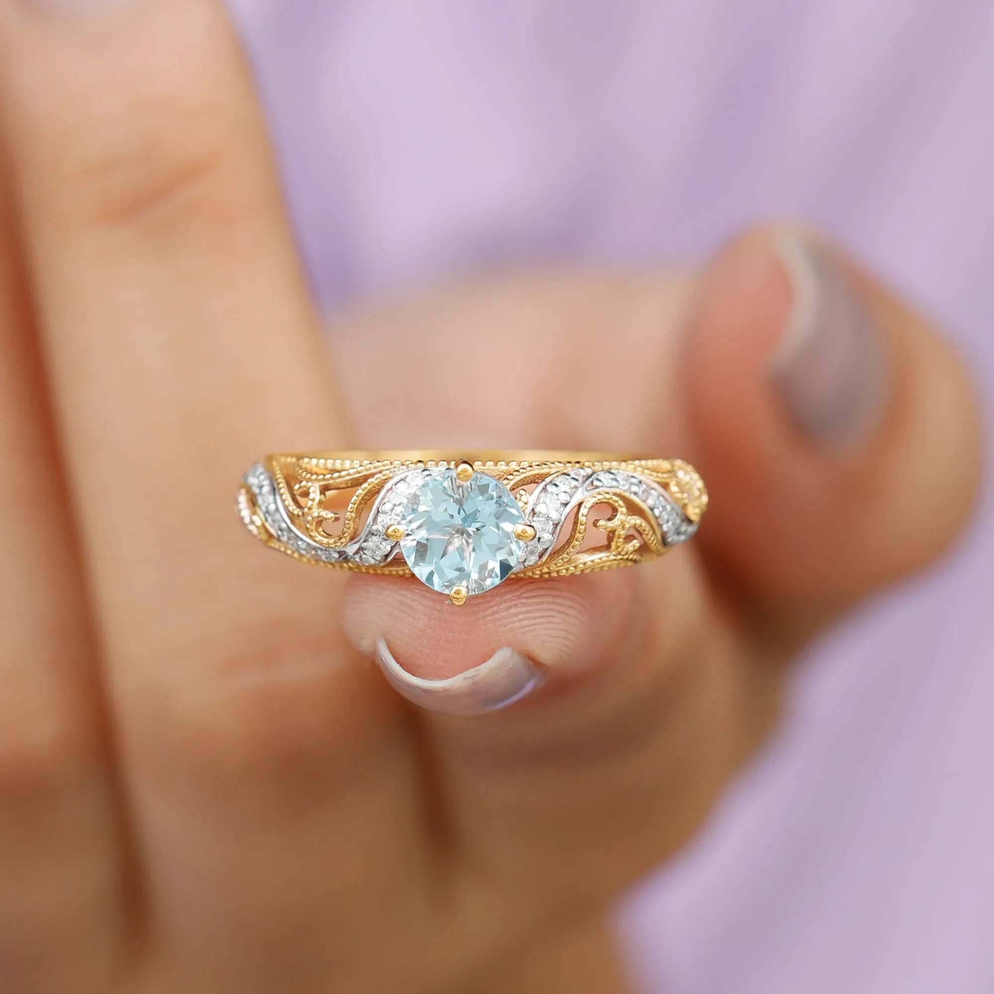 1 CT Vintage Engagement Ring with Aquamarine and Diamond
