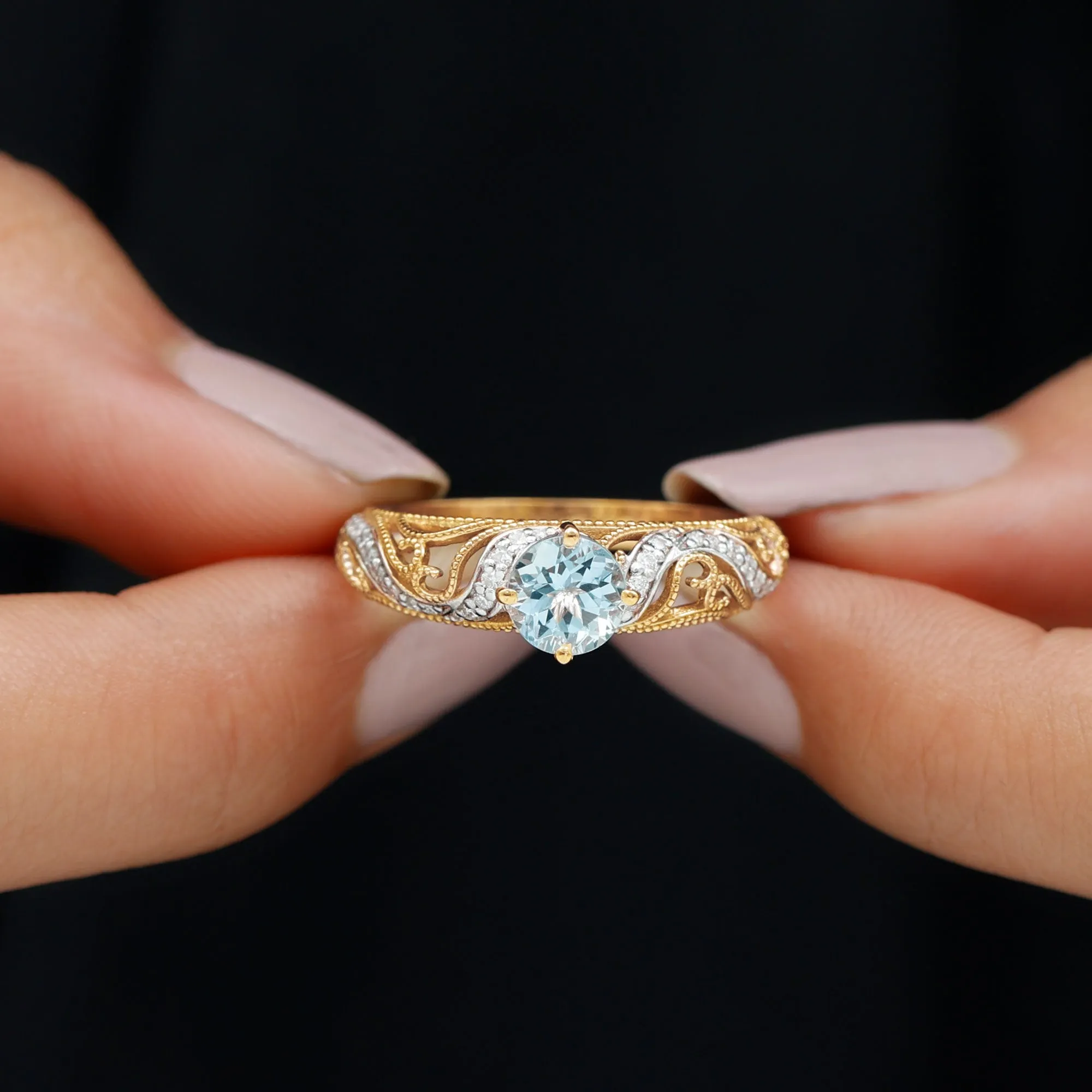 1 CT Vintage Engagement Ring with Aquamarine and Diamond