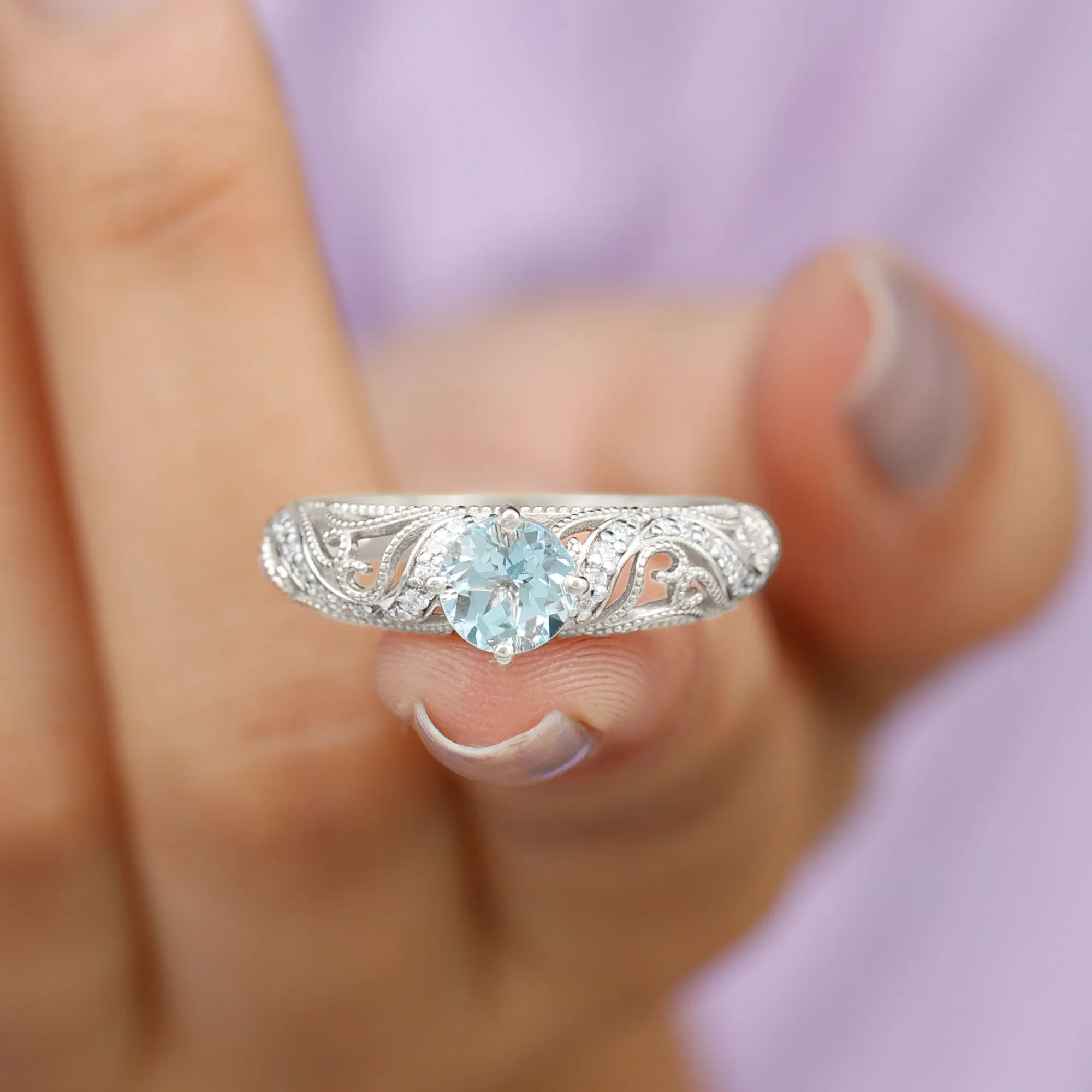 1 CT Vintage Engagement Ring with Aquamarine and Diamond