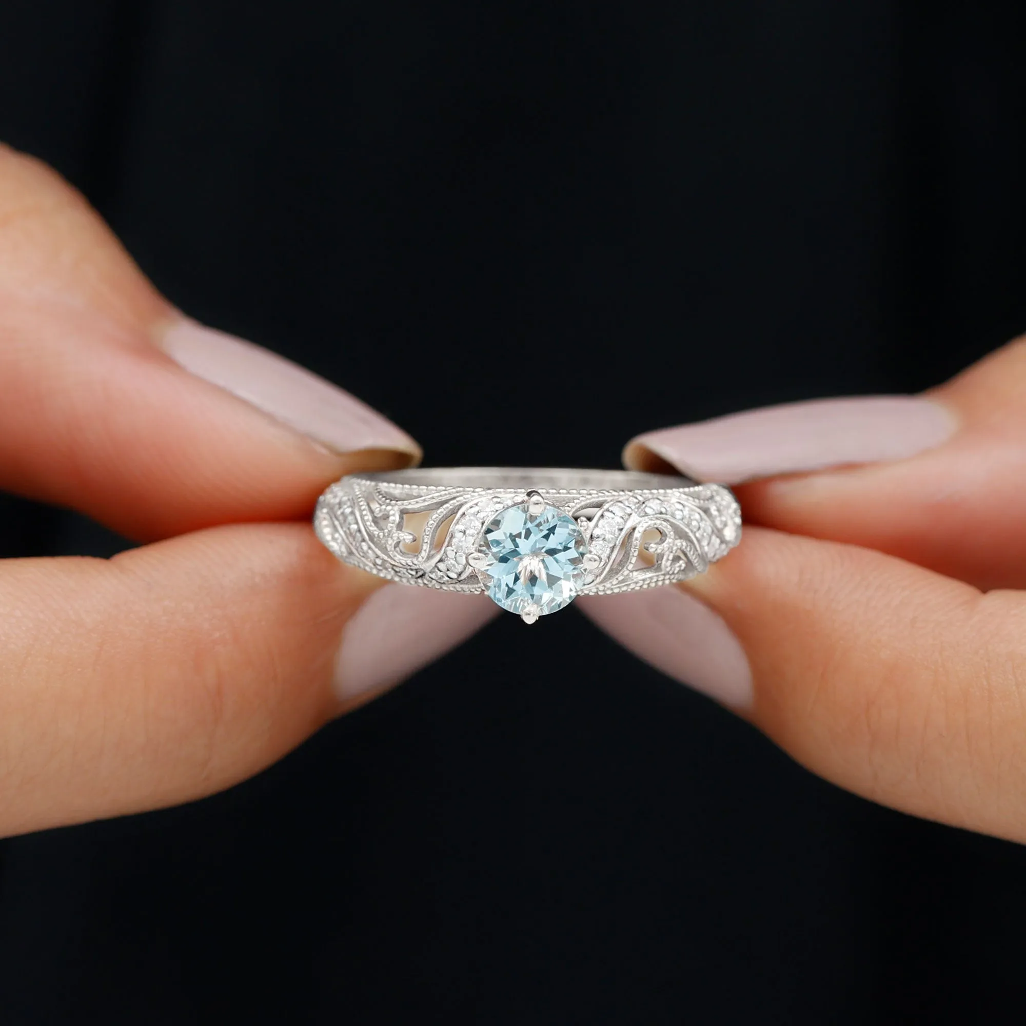 1 CT Vintage Engagement Ring with Aquamarine and Diamond