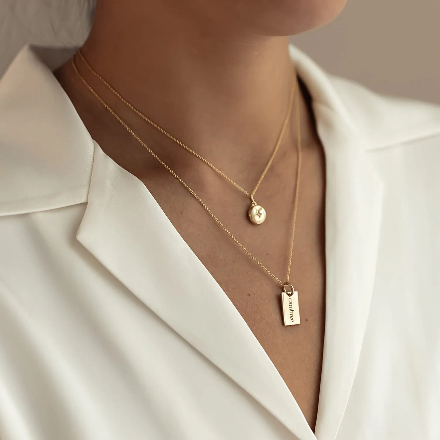 14k Gold Round Mini Locket Necklace
