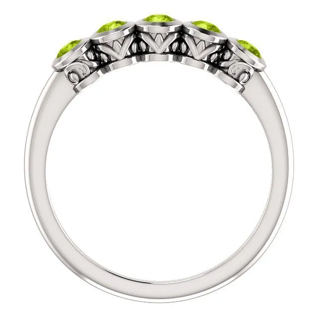 14KT GOLD .45 CTW ROUND PERIDOT BEZEL-SET 5 STONE RING