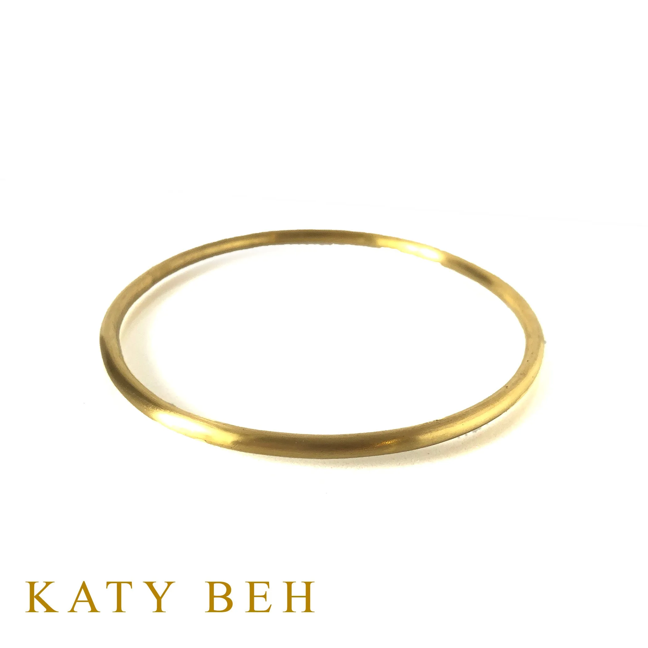 22k Gold Round Bangle Bracelet