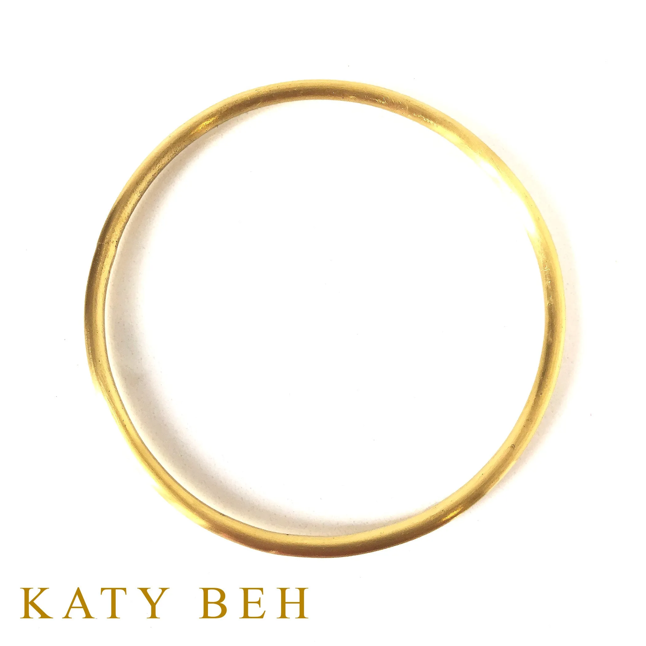 22k Gold Round Bangle Bracelet
