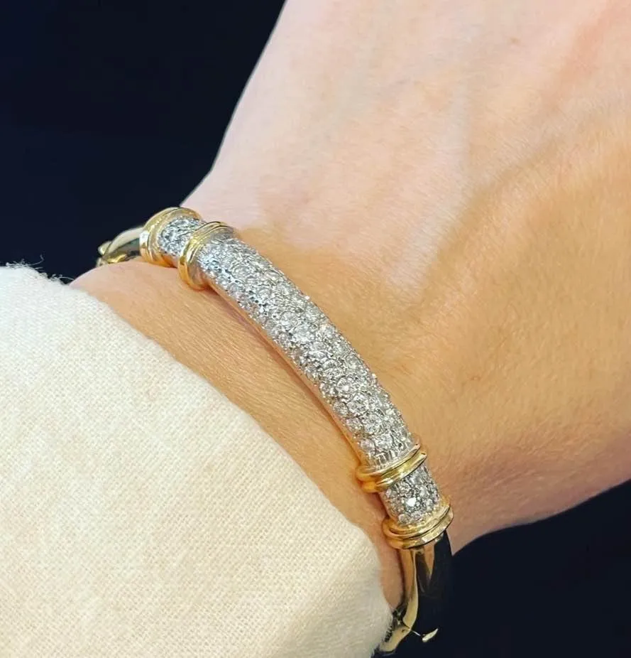 3.30ct Diamond Yellow Gold 18ct Hinged Bangle