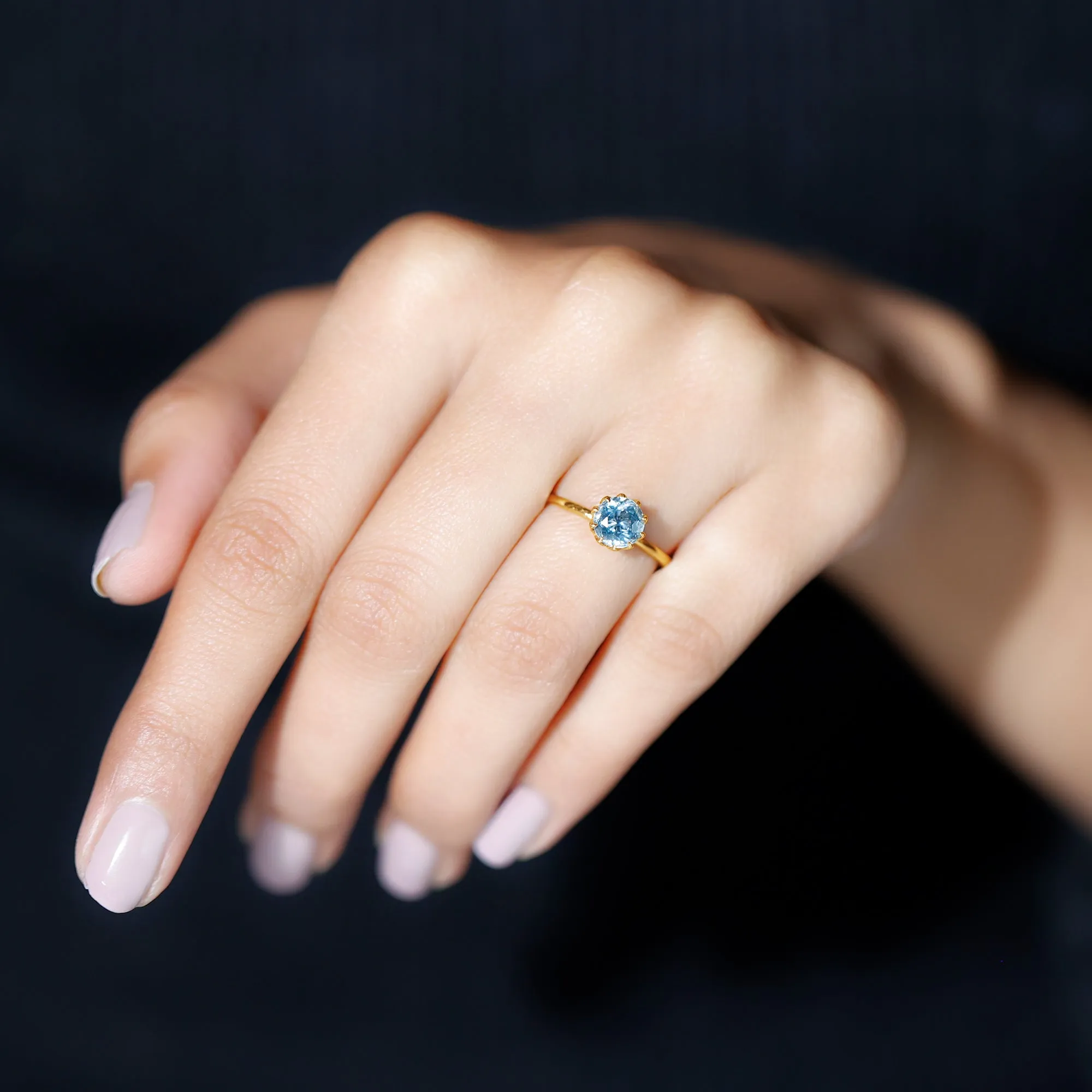6 MM Round Cut Aquamarine Solitaire Ring in Gold