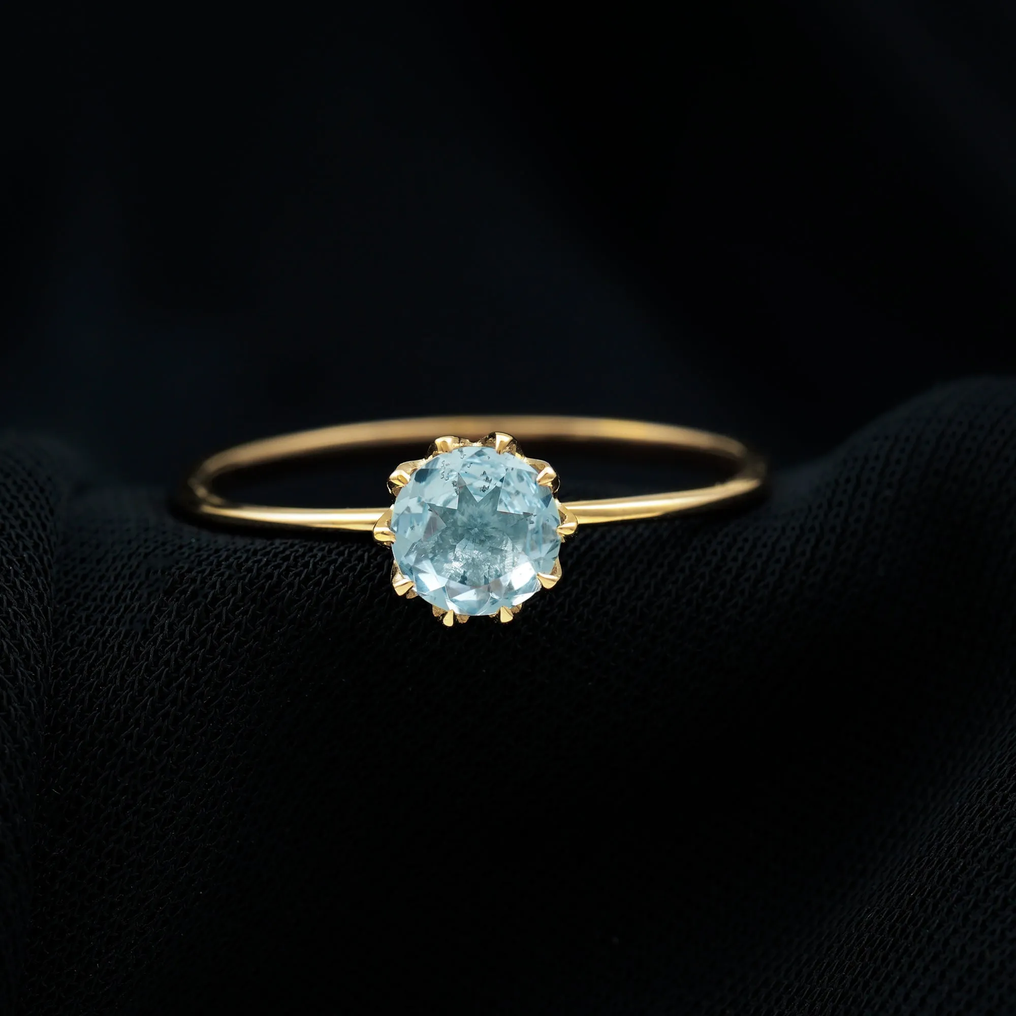 6 MM Round Cut Aquamarine Solitaire Ring in Gold