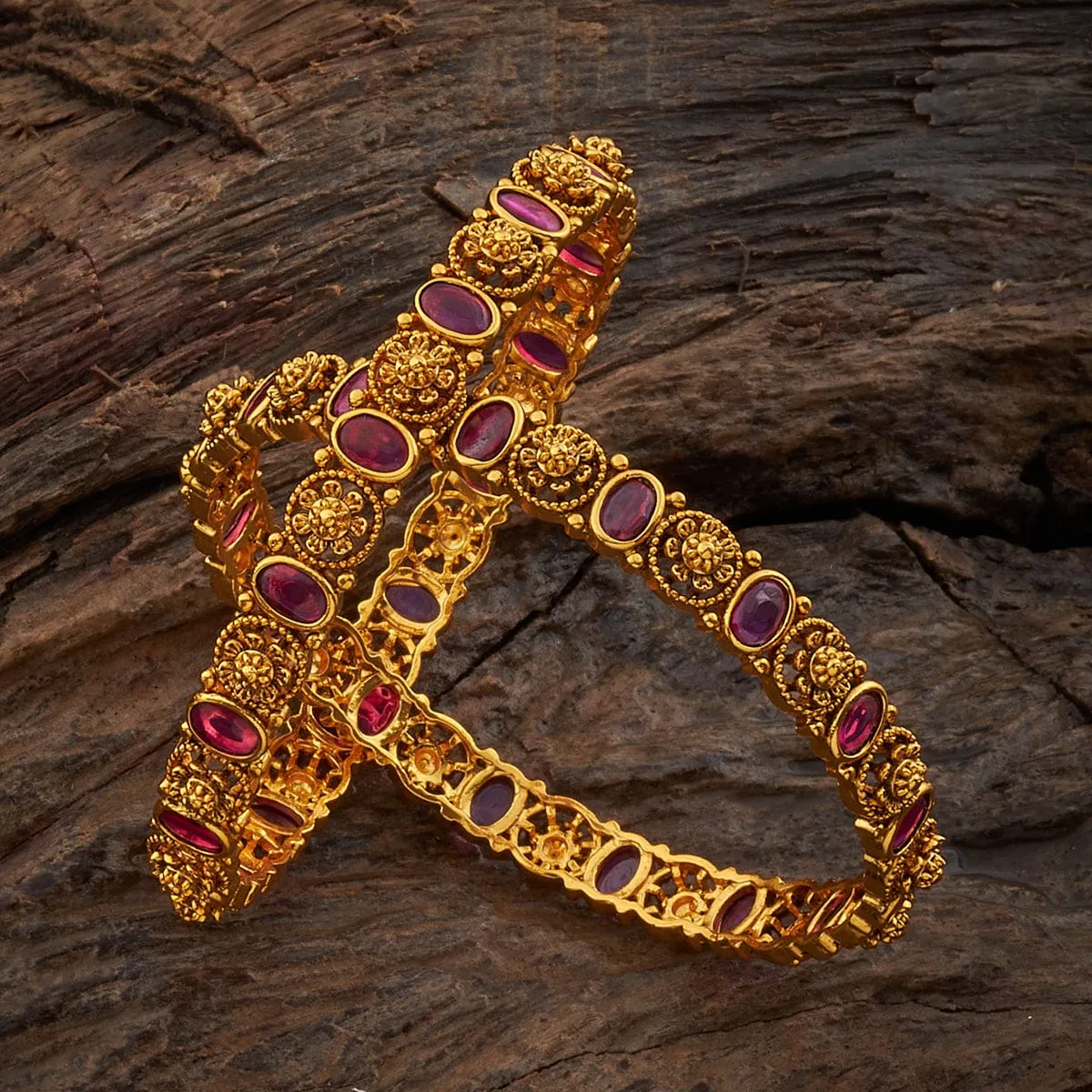 Antique Bangle 162028