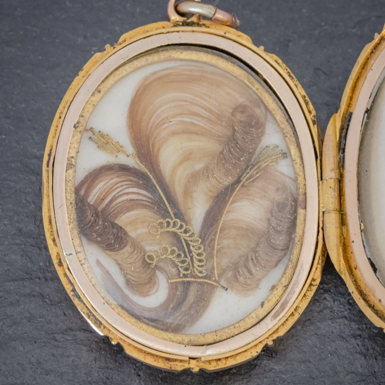 Antique Victorian 18Ct Gold Locket Mourning Hair Circa 1860