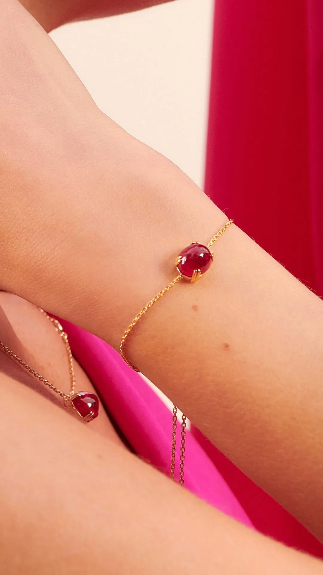 Cabochon Bracelet Ruby Gold Vermeil