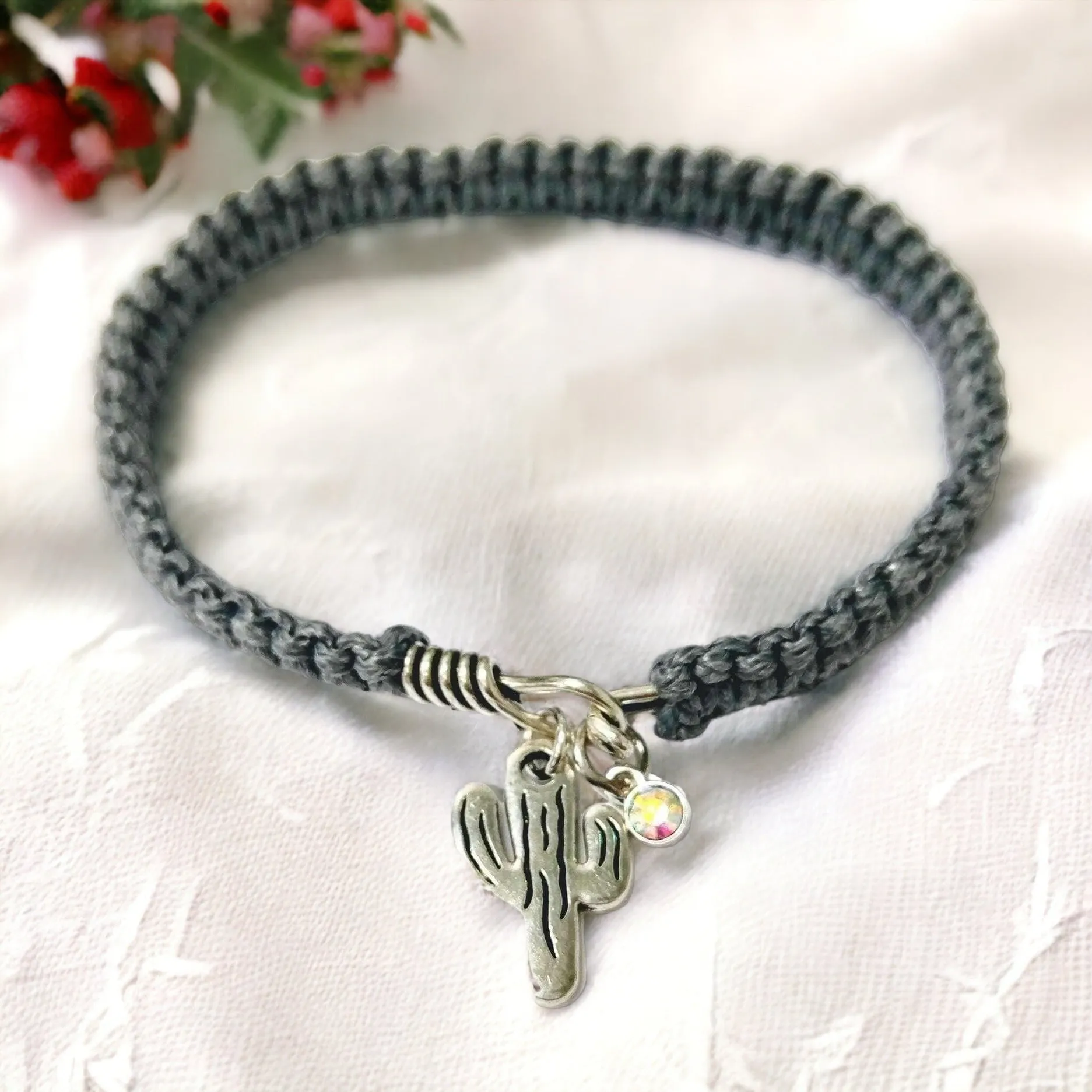 Cactus Macrame' Cuff bangle