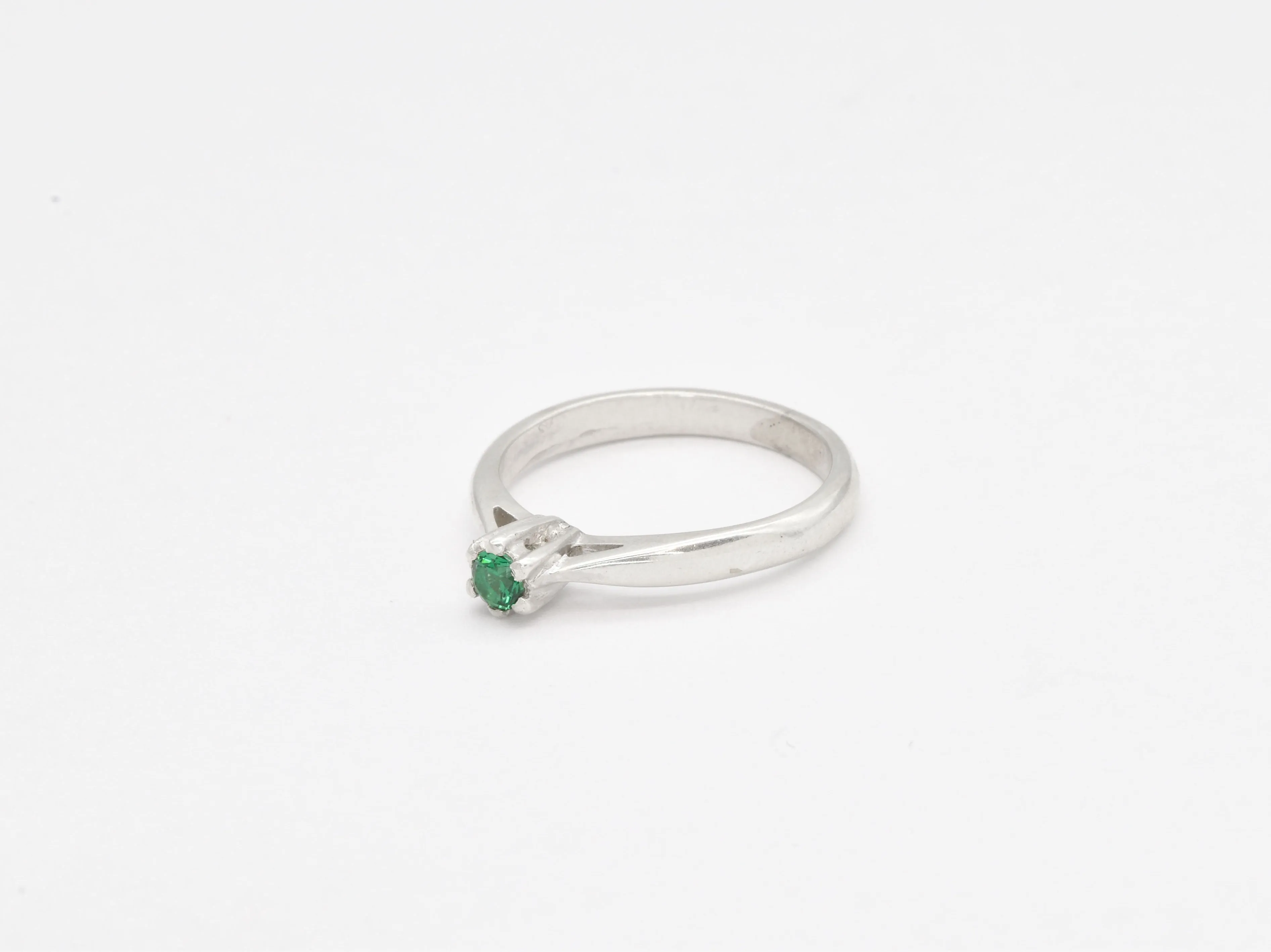 Dainty Emerald Ring - Green Promise Ring - Emerald Solitaire Ring