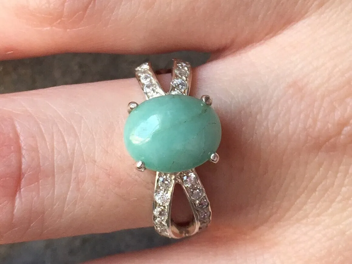 Emerald Vintage Ring - May Birthstone Ring - Green Gemstone Ring