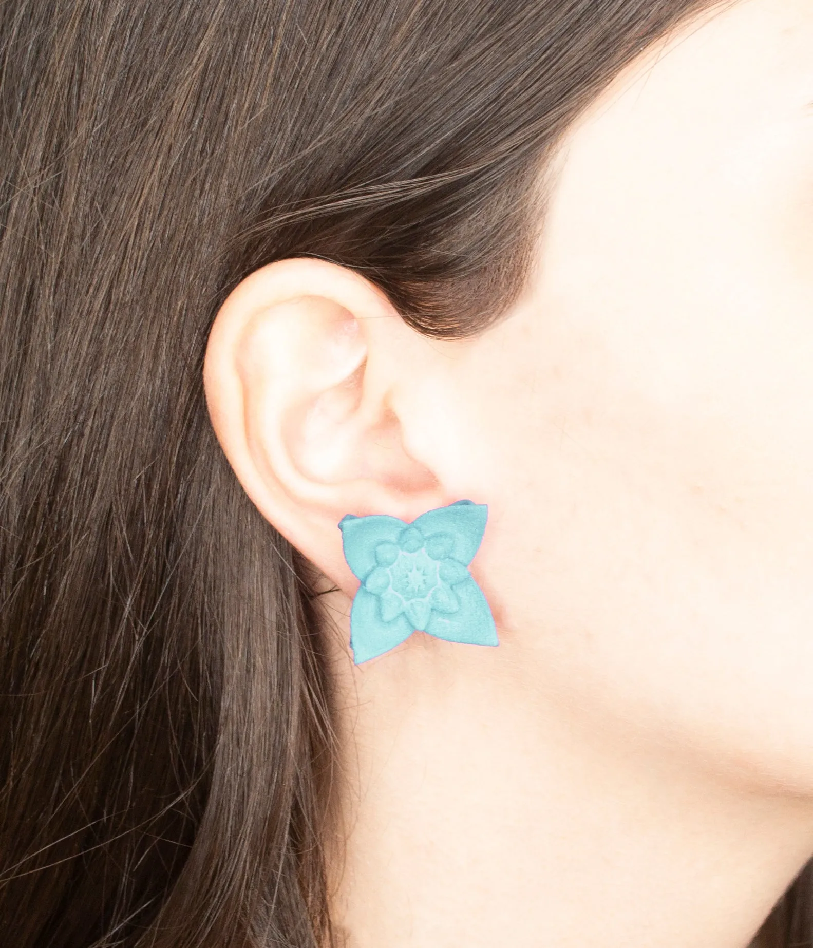 Flower Stud Earrings - Dahlia