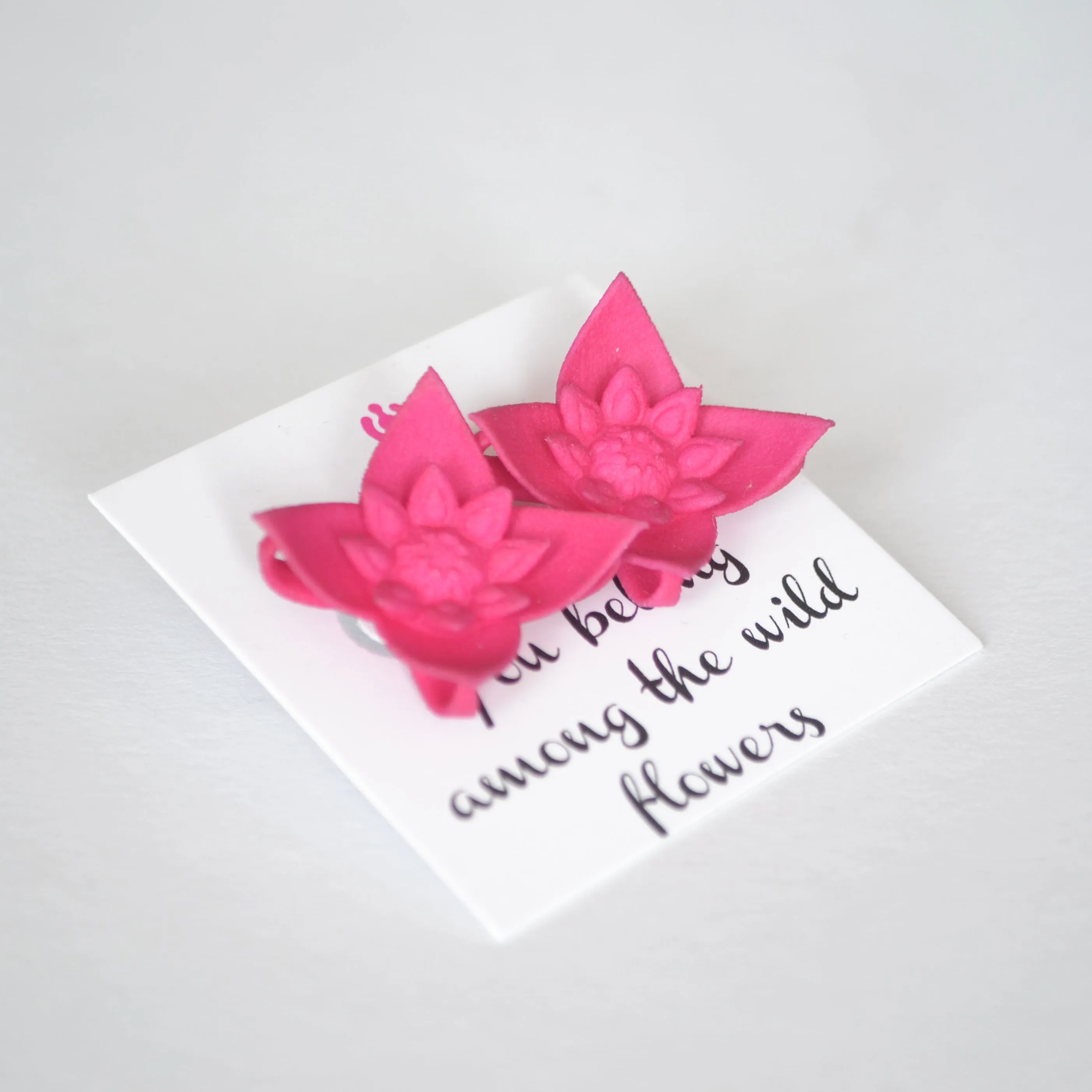 Flower Stud Earrings - Dahlia