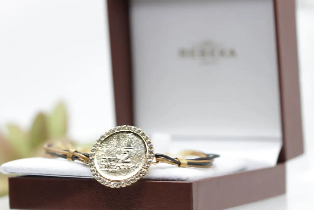 LEATHER COIN BRACELET