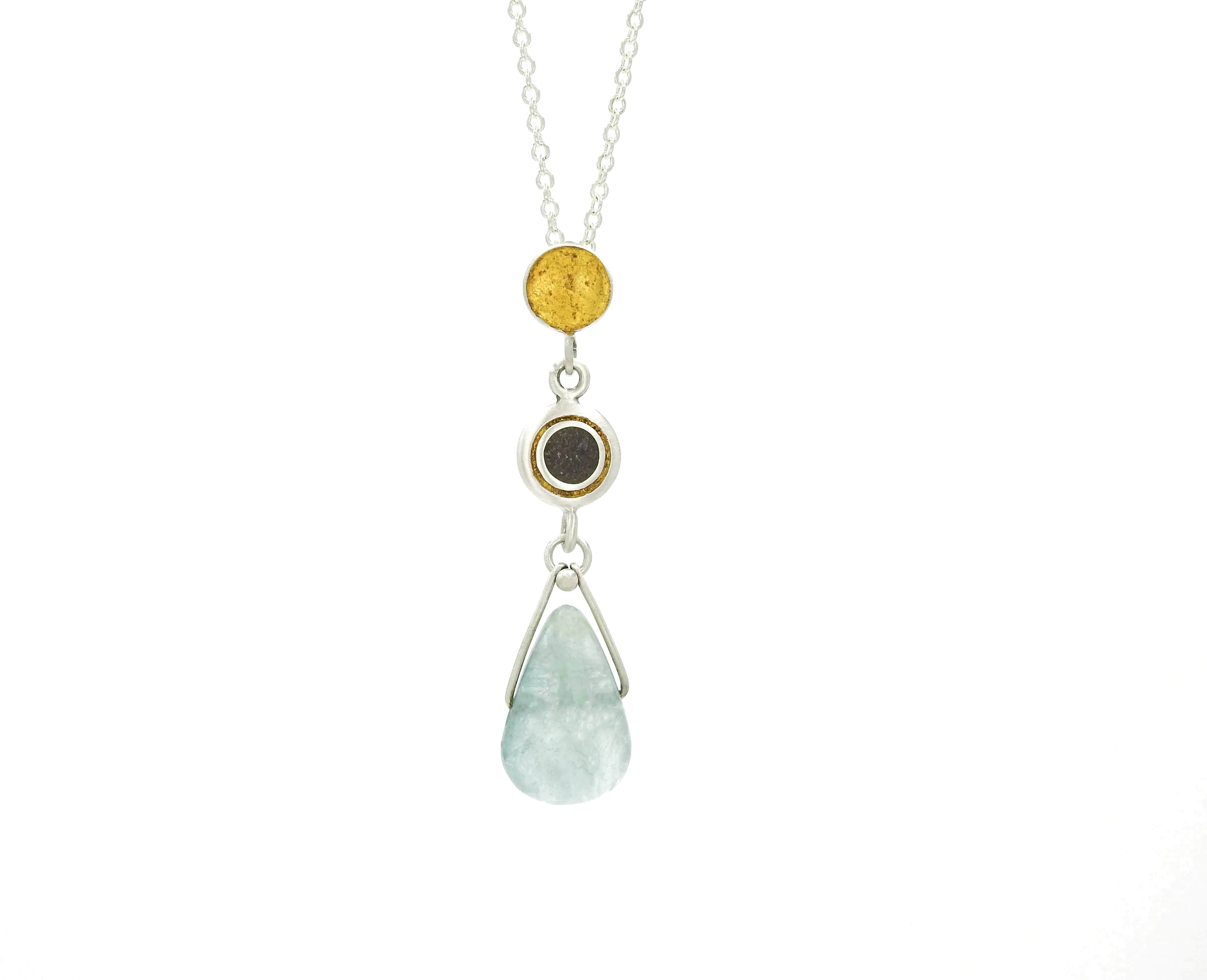 Little bit of sun with limestone and aqua