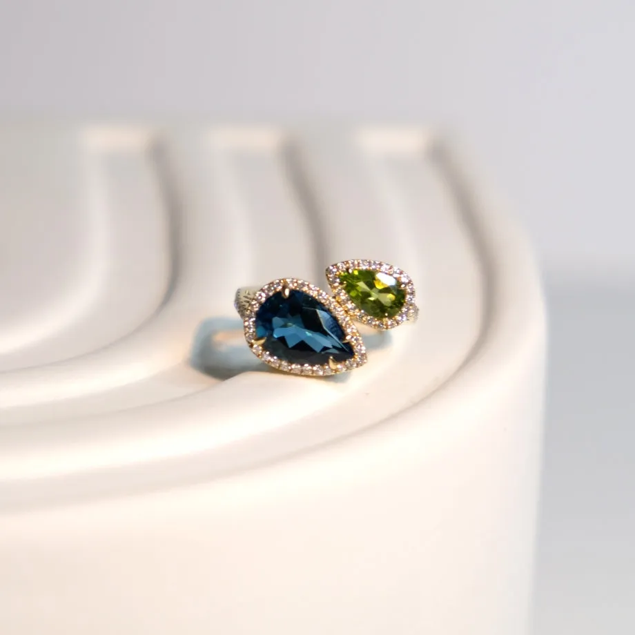 London Blue Topaz & Periodot Toi et Moi Ring