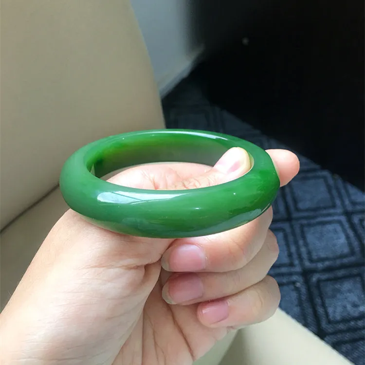 Natural Jade Bangle Nephrite Bangle Internal Diameter 57.3mm NBE028