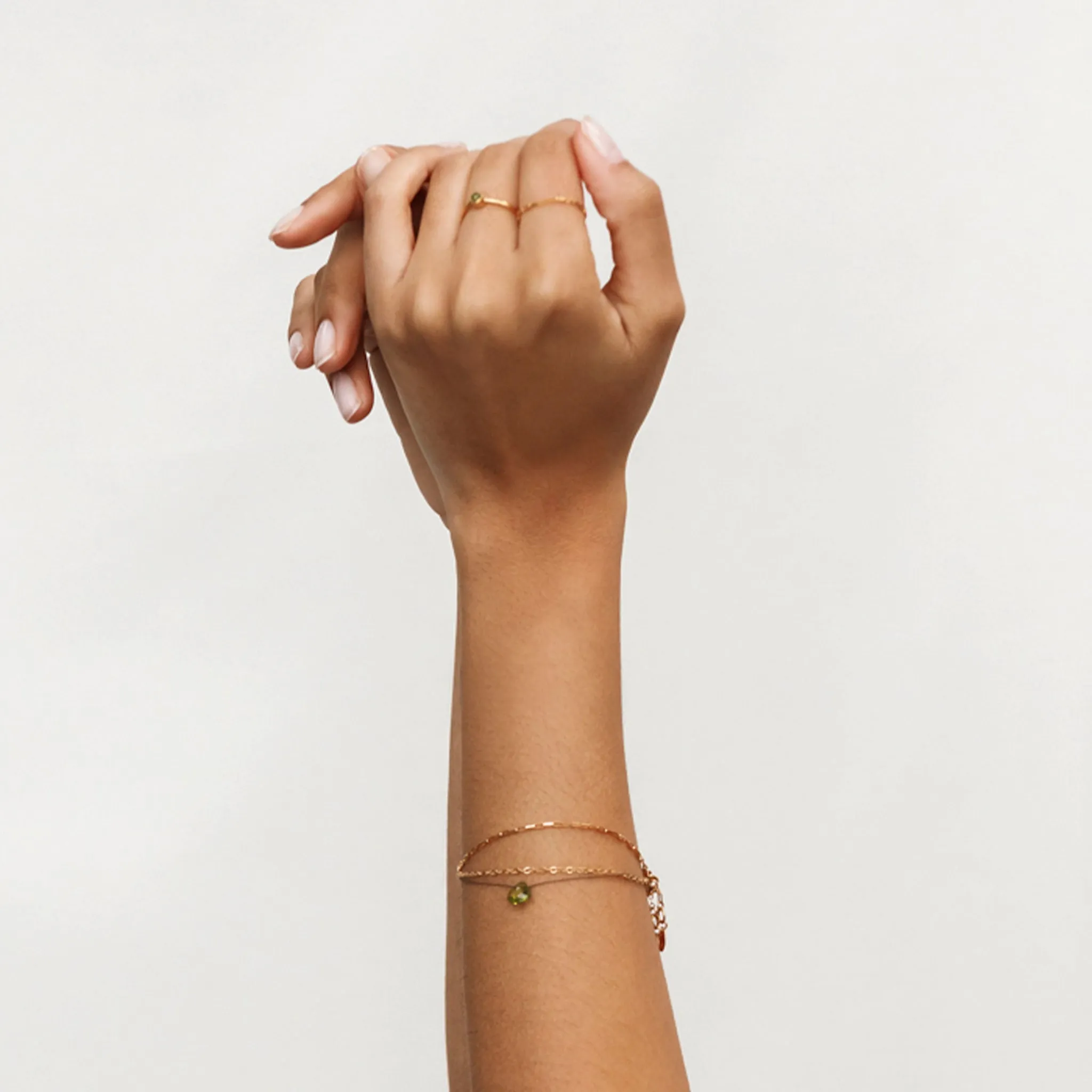Peridot Mano Ring