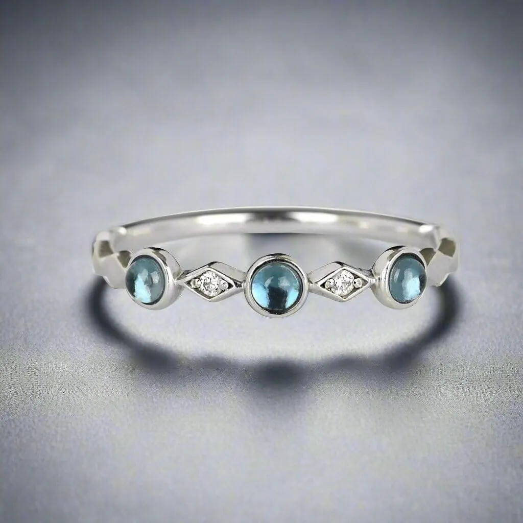 Vintage 10K White Gold Diamond Aquamarine Ring Band