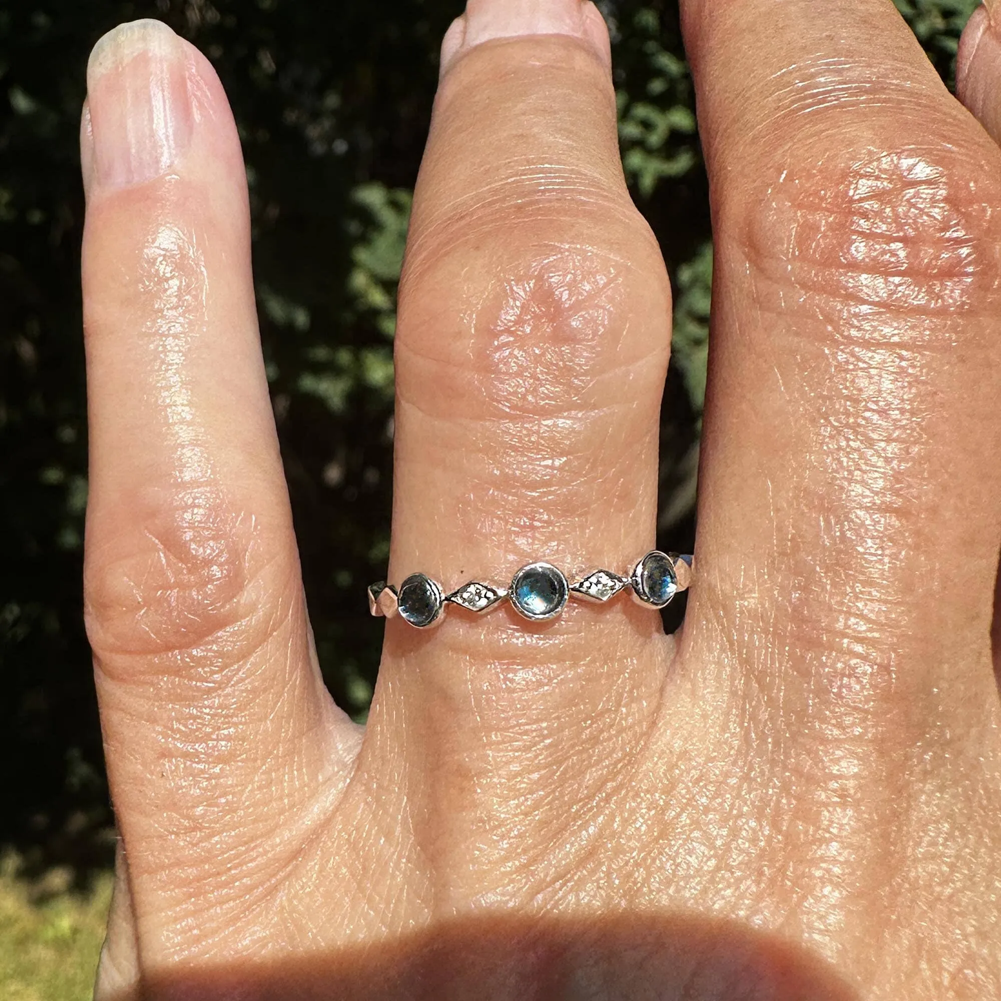 Vintage 10K White Gold Diamond Aquamarine Ring Band