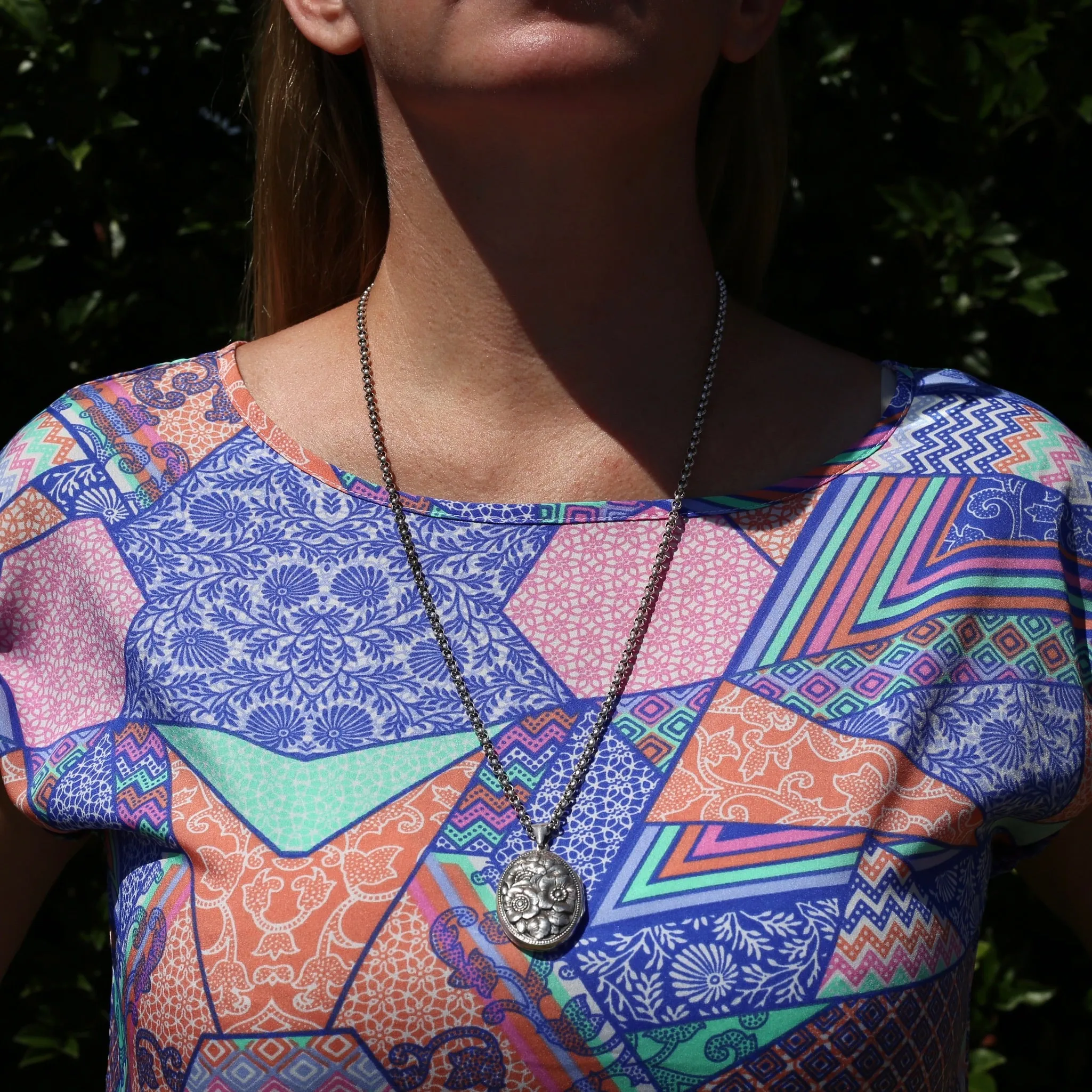 Vintage Silver Belcher Chain with Vintage Floral Embossed Locket, 27.2g