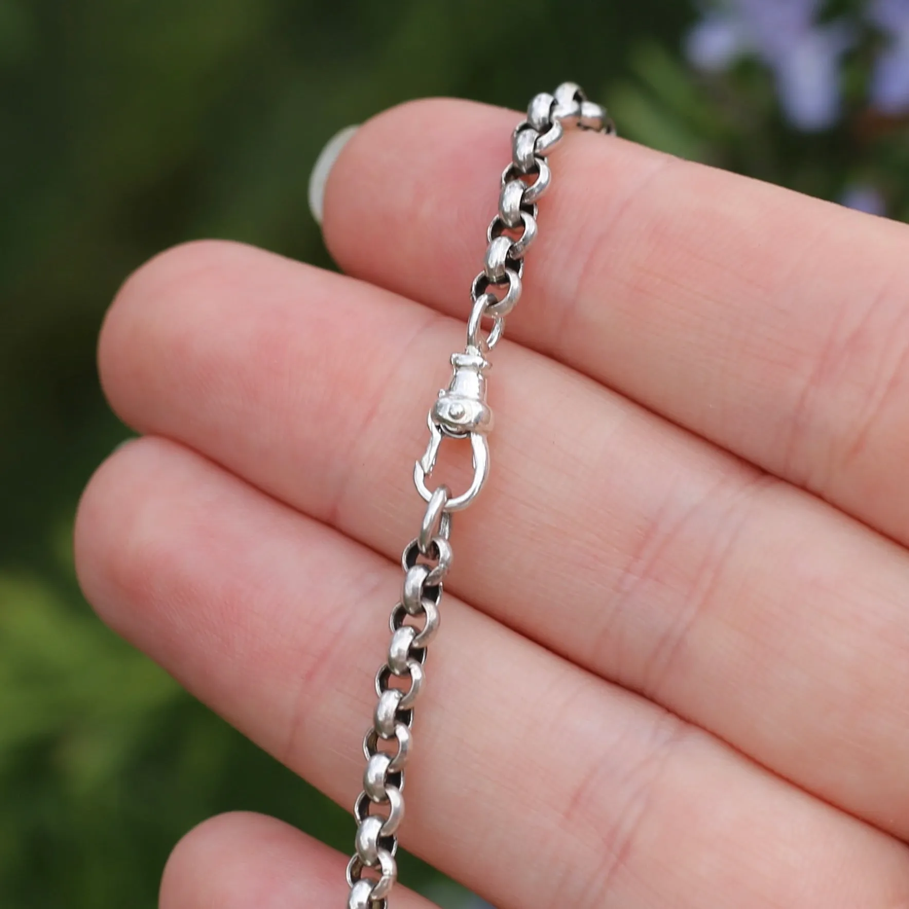 Vintage Silver Belcher Chain with Vintage Floral Embossed Locket, 27.2g