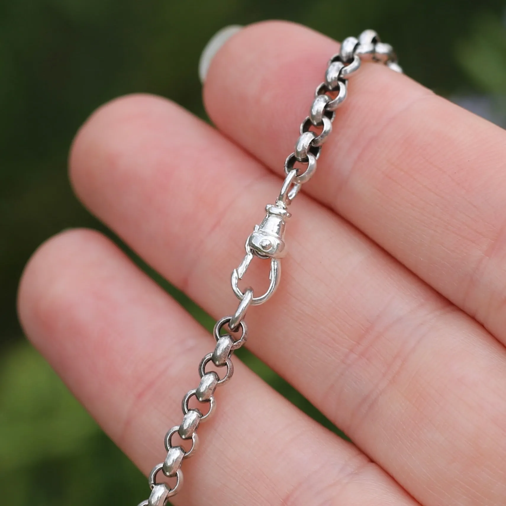 Vintage Silver Belcher Chain with Vintage Floral Embossed Locket, 27.2g
