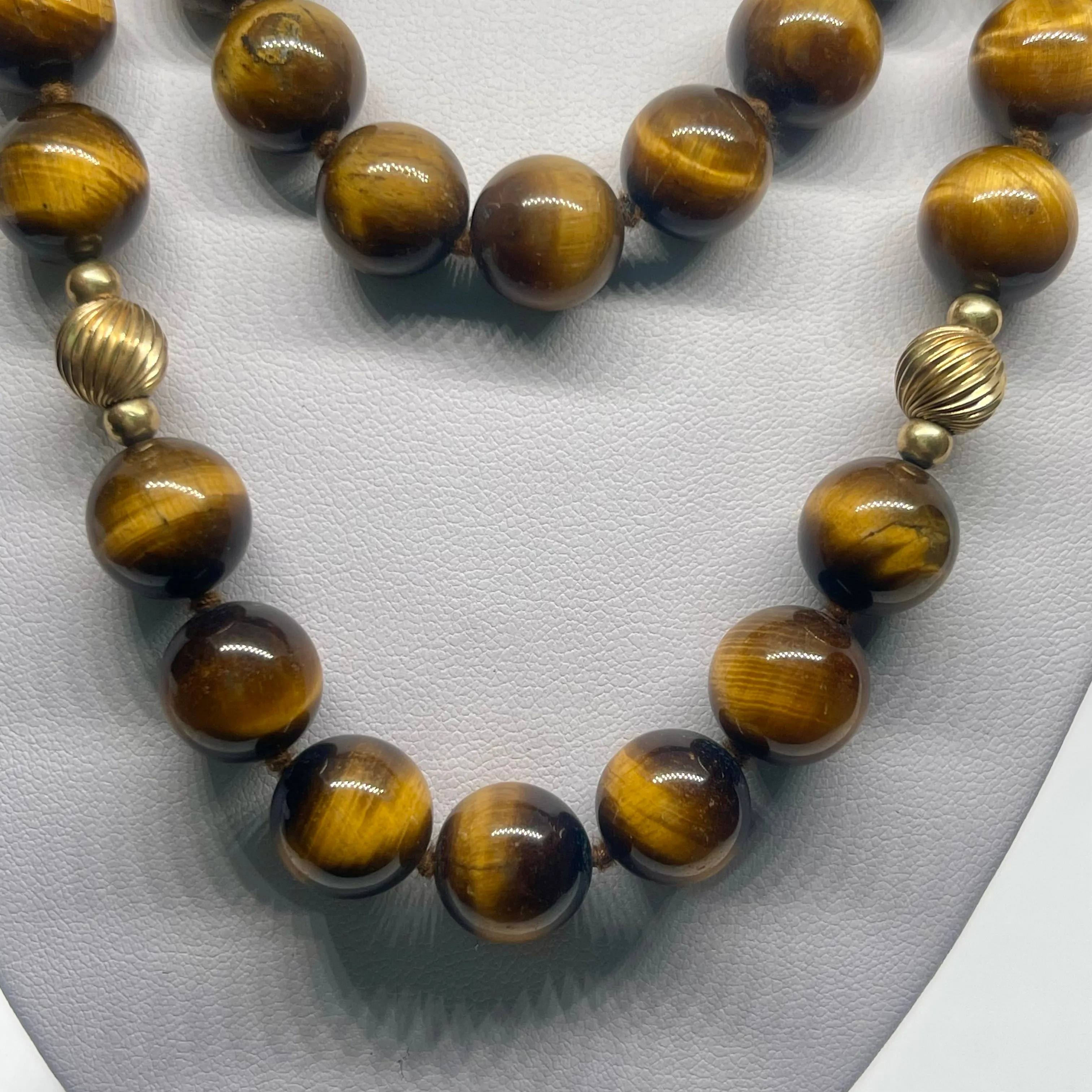 Vintage Tiger Eye Single 30 Strand Beaded Natural Gemstone Long Necklace