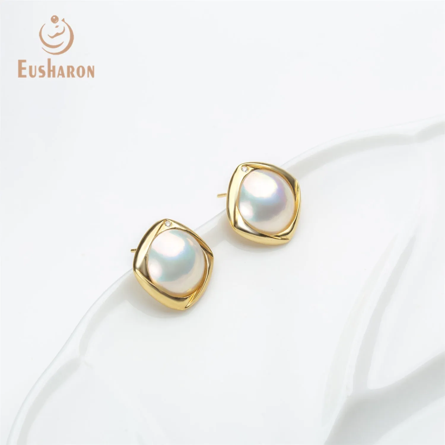 White Mabe Pearl 18K Gold Earrings with Diamond